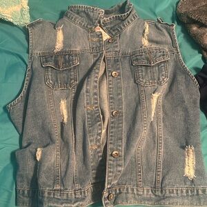 No sleeve jean jacket
